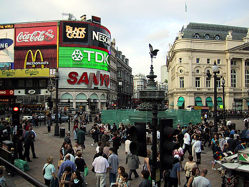 Piccadilly Circus